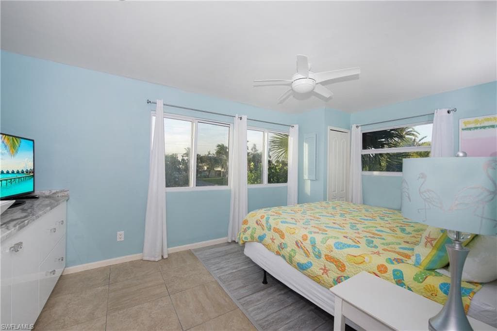 5440 Palmetto ST-19