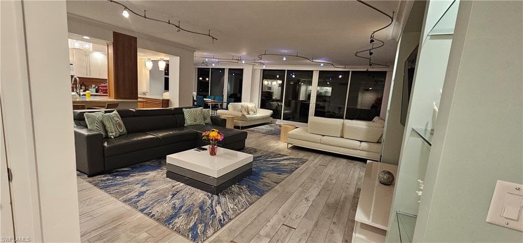 10691 Gulf Shore DR E 1101-5