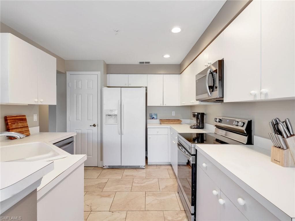 25220 Pelican Creek CIR 102-10