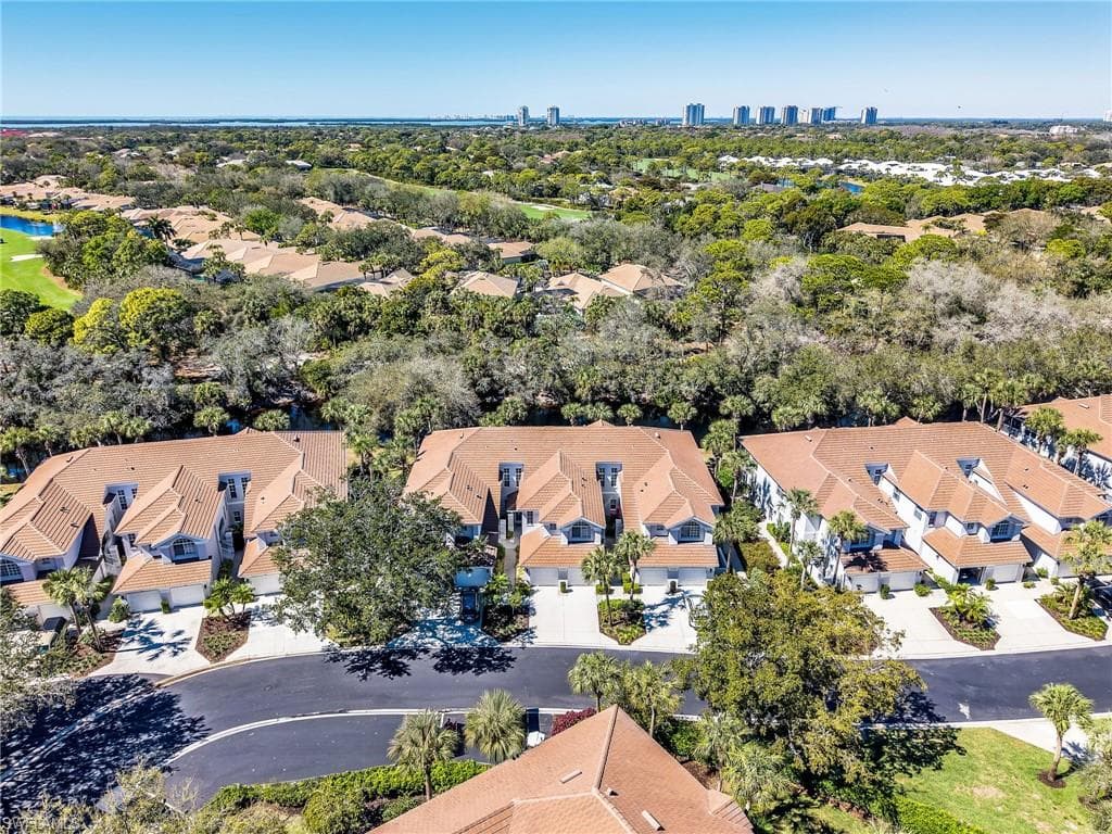 25220 Pelican Creek CIR 102-31