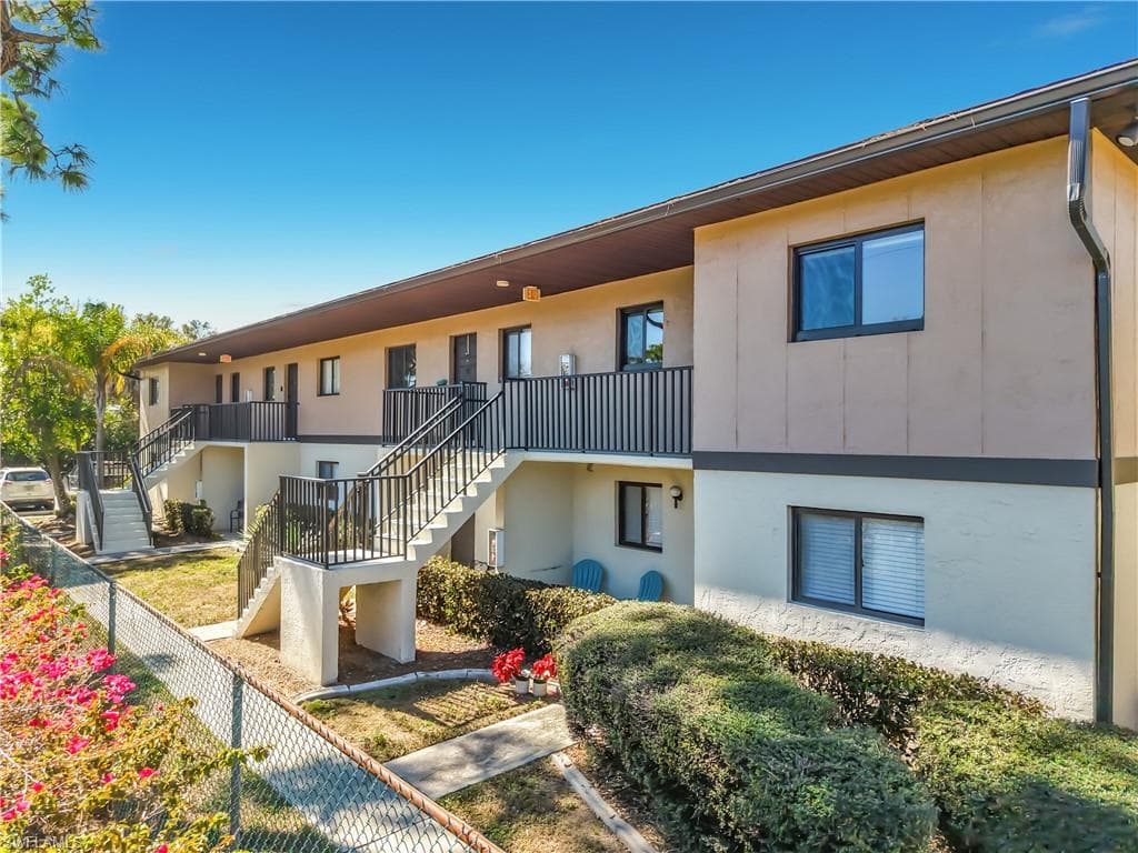 1201 Barrett RD 1204-3
