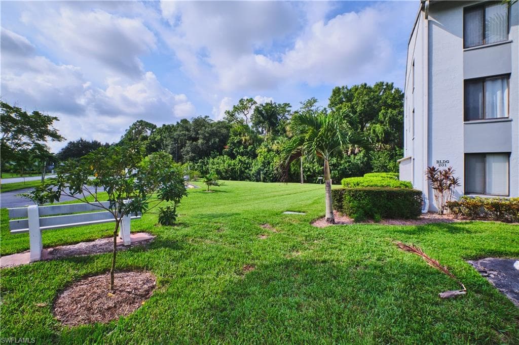 9650 Green Cypress LN 22-13