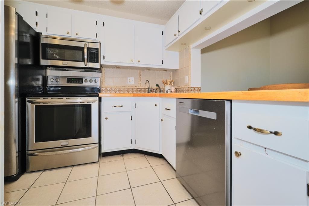 9650 Green Cypress LN 22-14