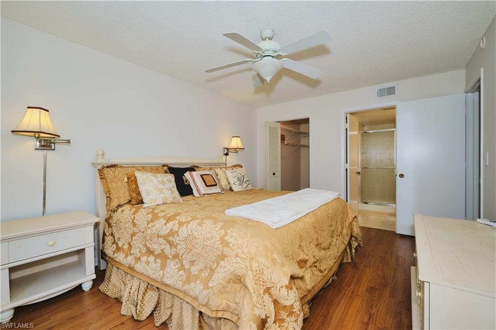 9650 Green Cypress LN 22-18