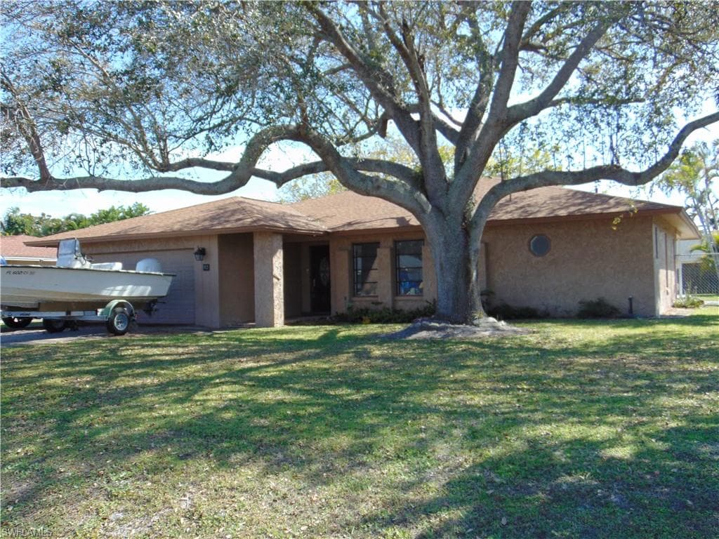 82 Johnnycake DR-2