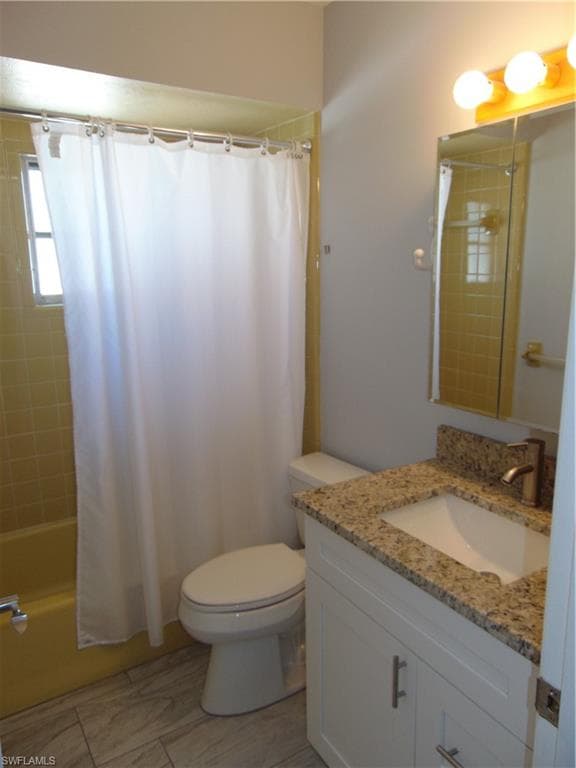 82 Johnnycake DR-25