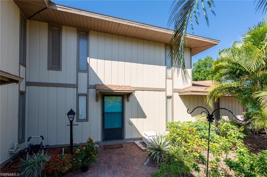 4280 Island CIR C-2