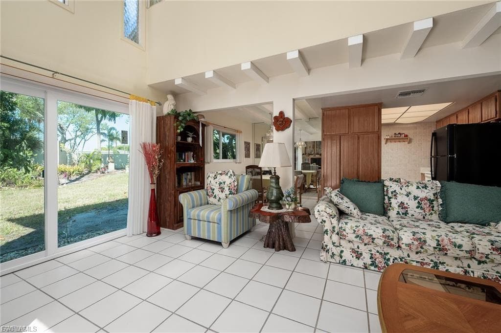 4280 Island CIR C-4