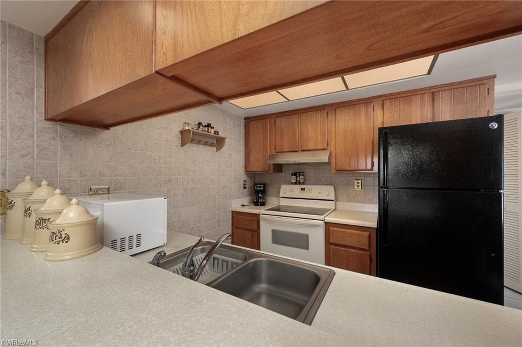 4280 Island CIR C-8