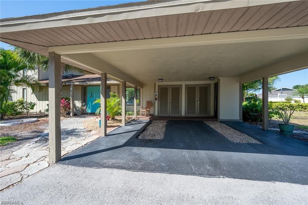 4280 Island CIR C-25