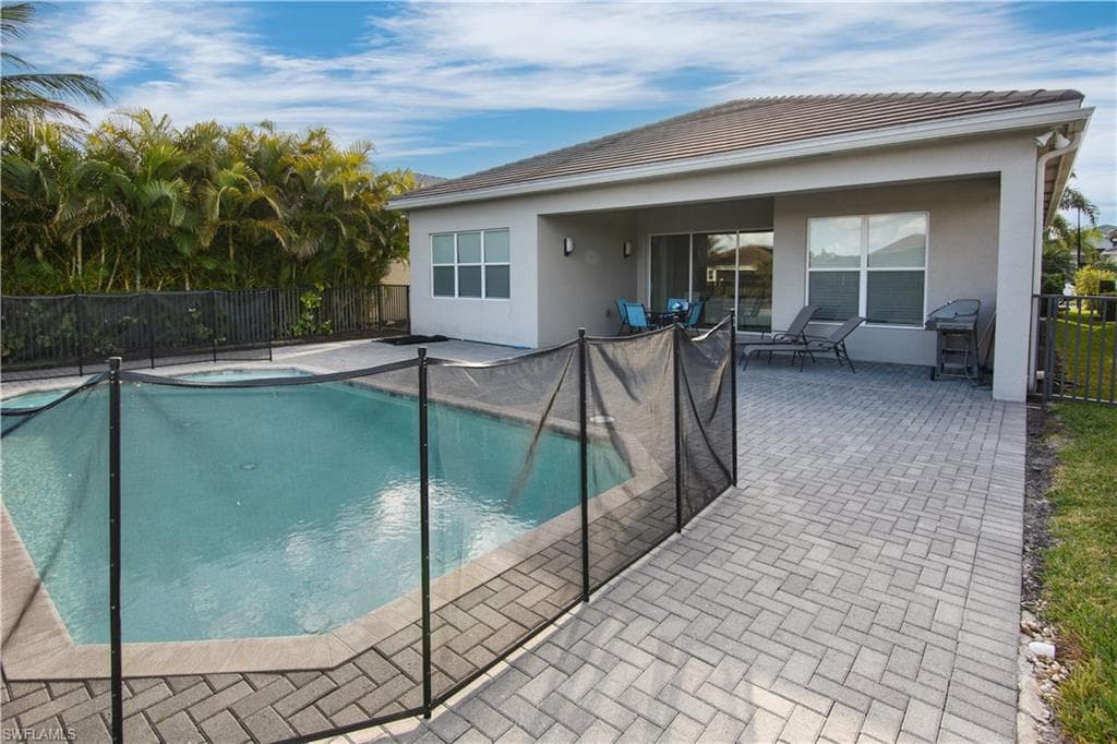 28559 Montecristo LOOP-22