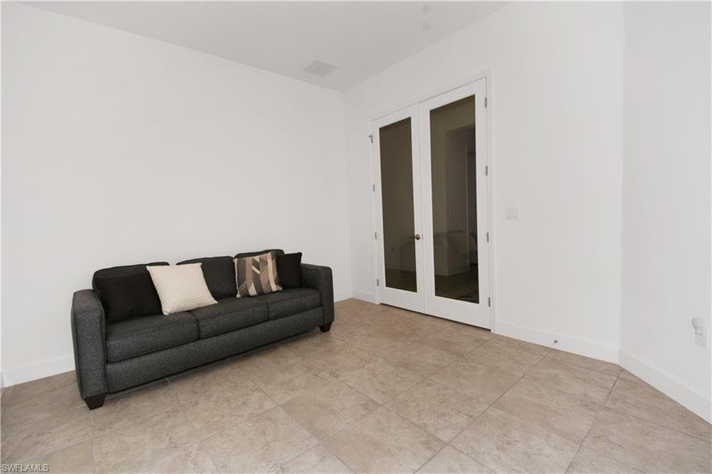 28559 Montecristo LOOP-7