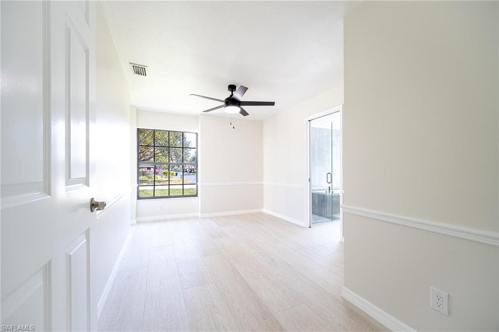 10731 Regent CIR-26