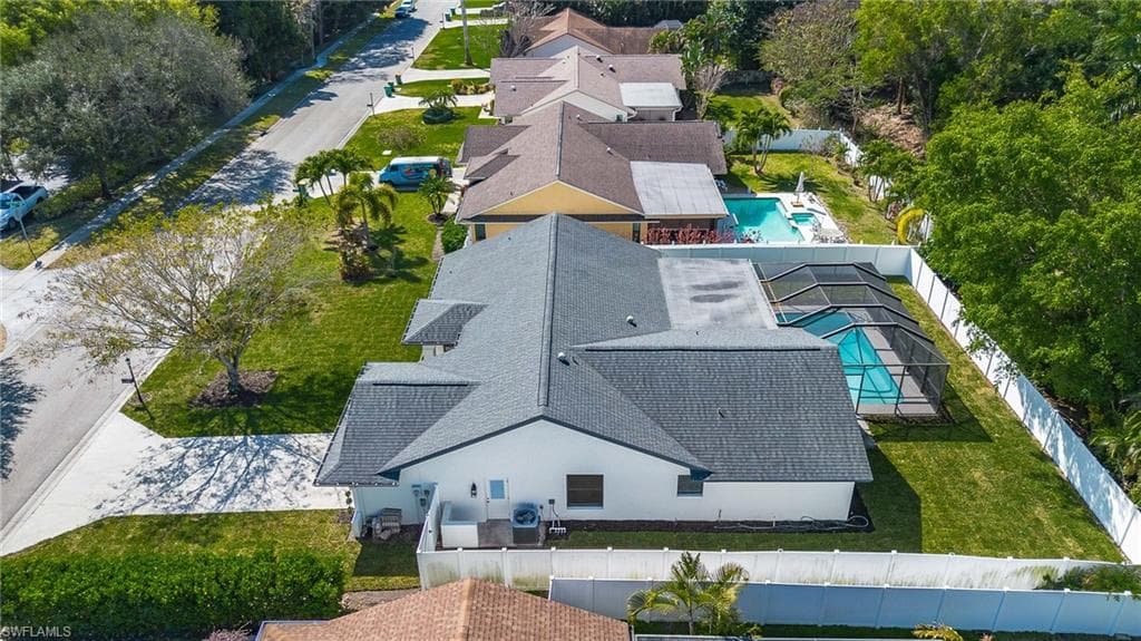 10731 Regent CIR-33