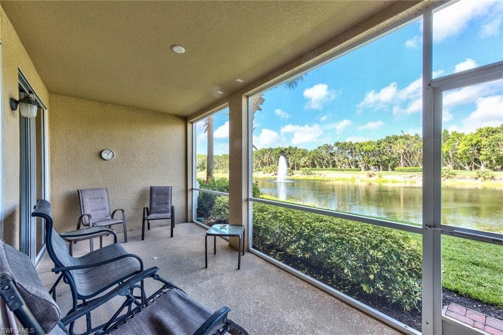 20310 Calice CT 1202-16