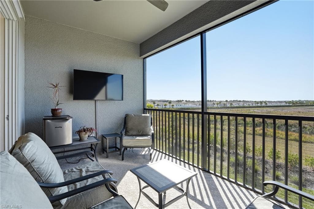 11861 Venetian Lagoon DR 203-28