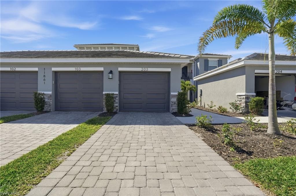 11861 Venetian Lagoon DR 203-31