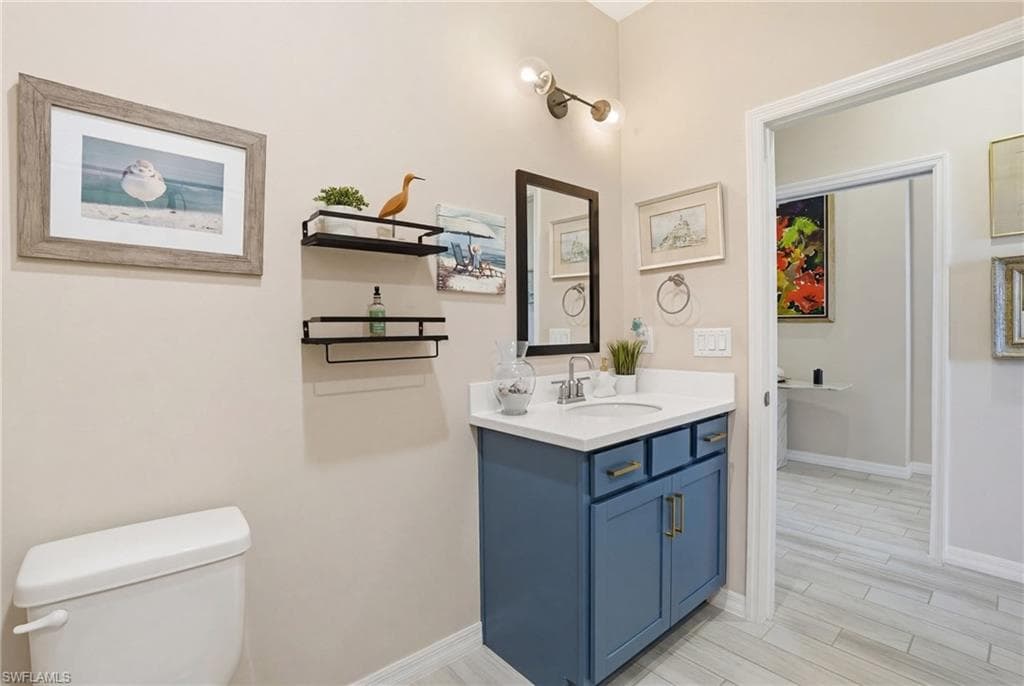 11861 Venetian Lagoon DR 203-25