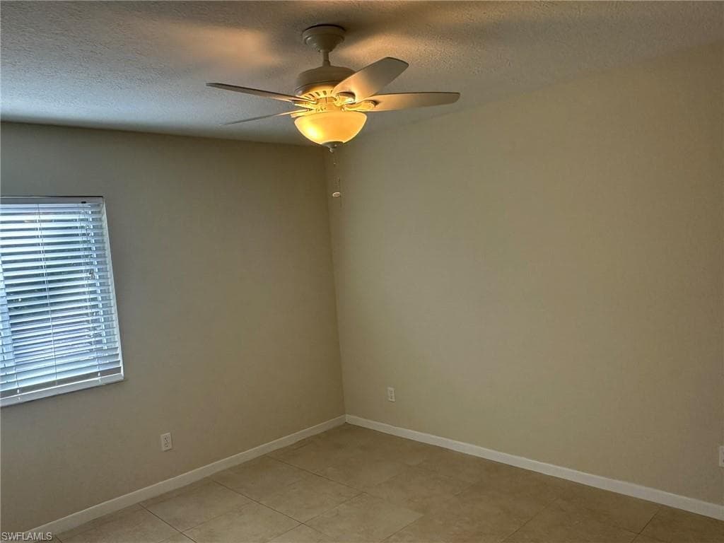 4621 Bayshore DR Q6-12