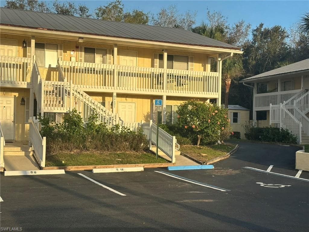 4621 Bayshore DR Q6-1