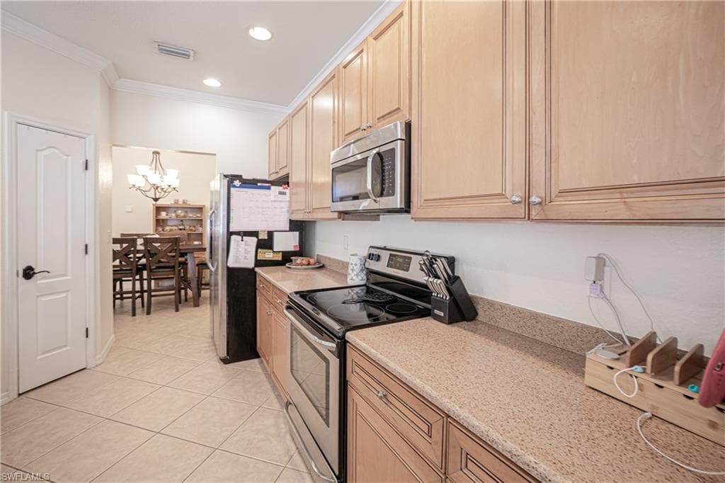 3220 Midship DR-14
