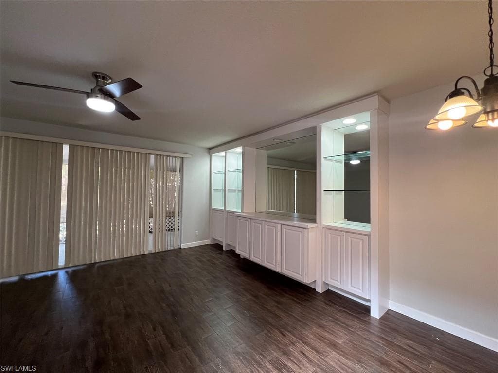 5365 Cove CIR 125-13