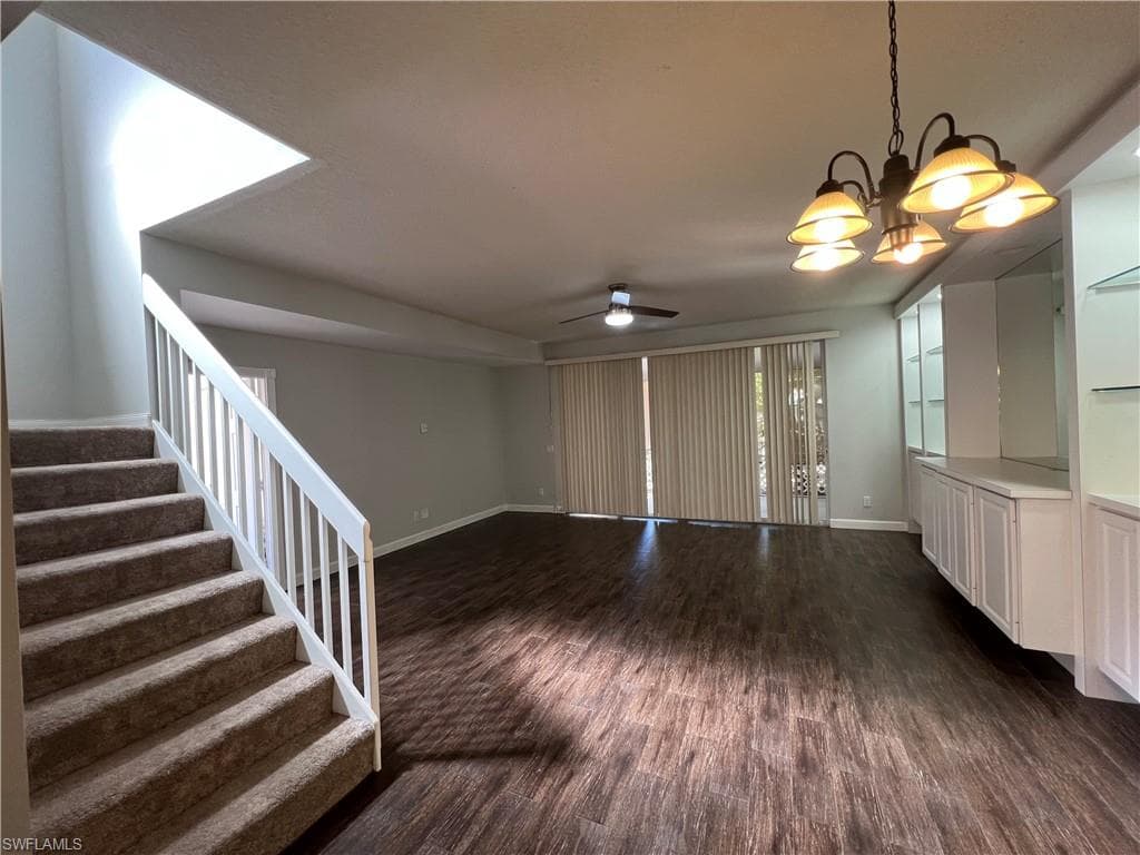 5365 Cove CIR 125-12