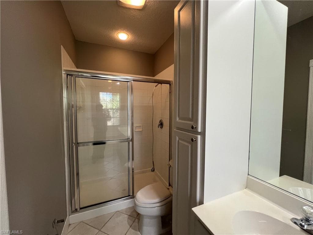 5365 Cove CIR 125-31