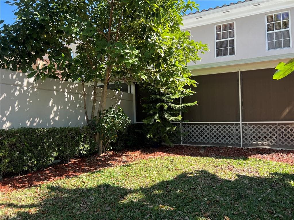 5365 Cove CIR 125-25