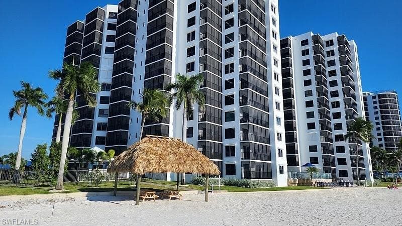 6612 Estero BLVD 1104-13