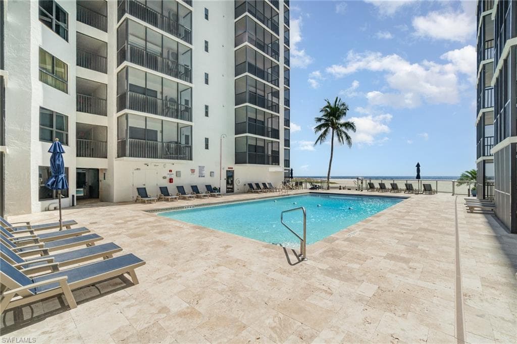 6612 Estero BLVD 1104-10