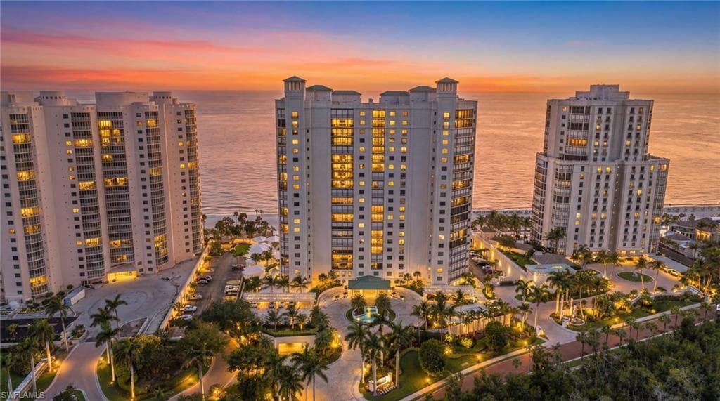 8473 Bay Colony DR 1401-3