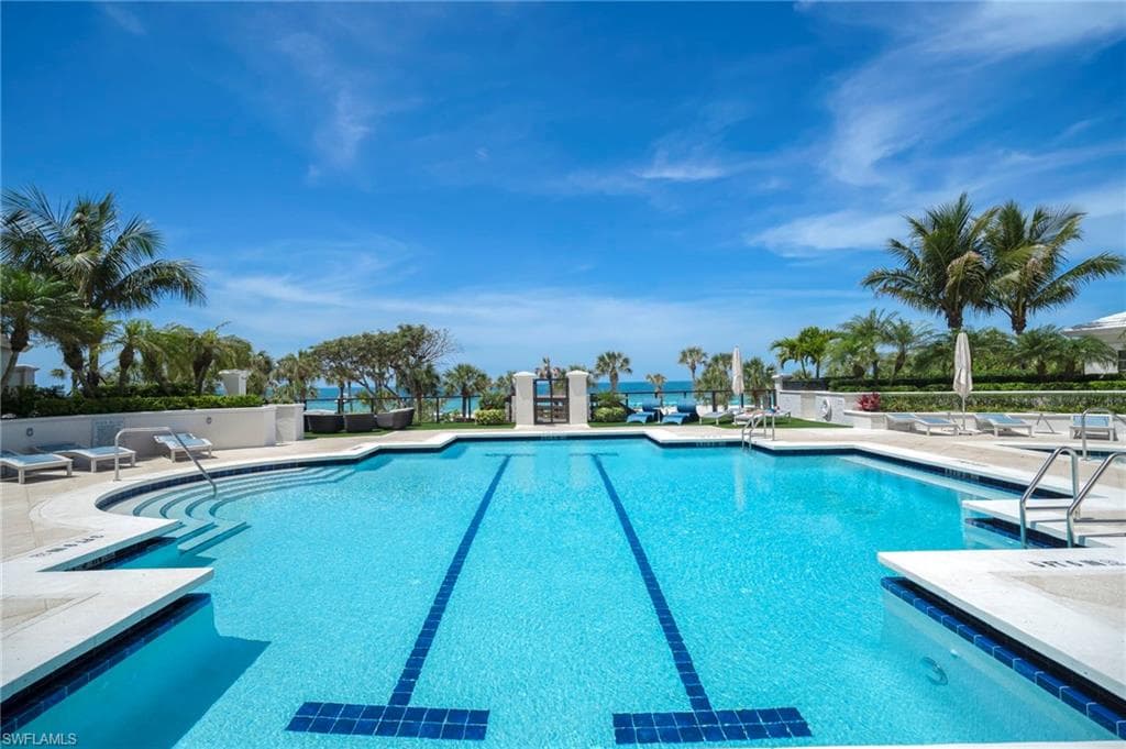 8473 Bay Colony DR 1401-45