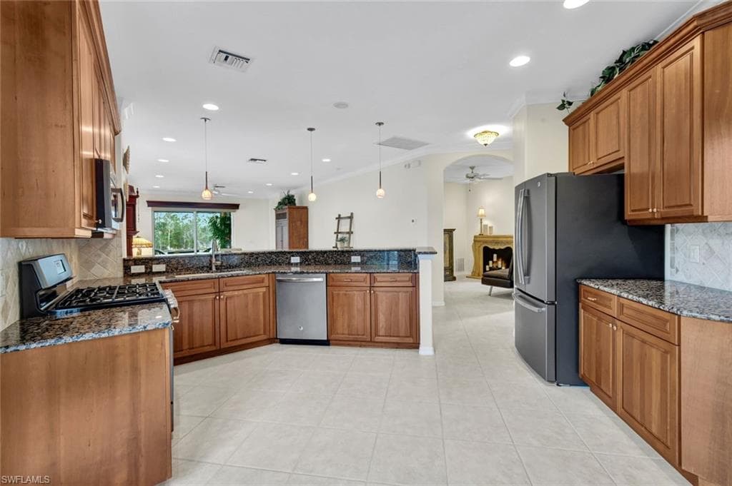 9359 Trieste DR-10
