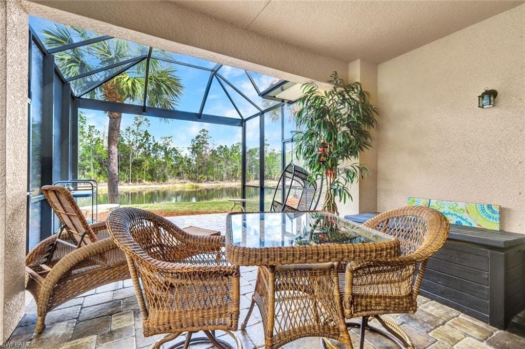 9359 Trieste DR-25