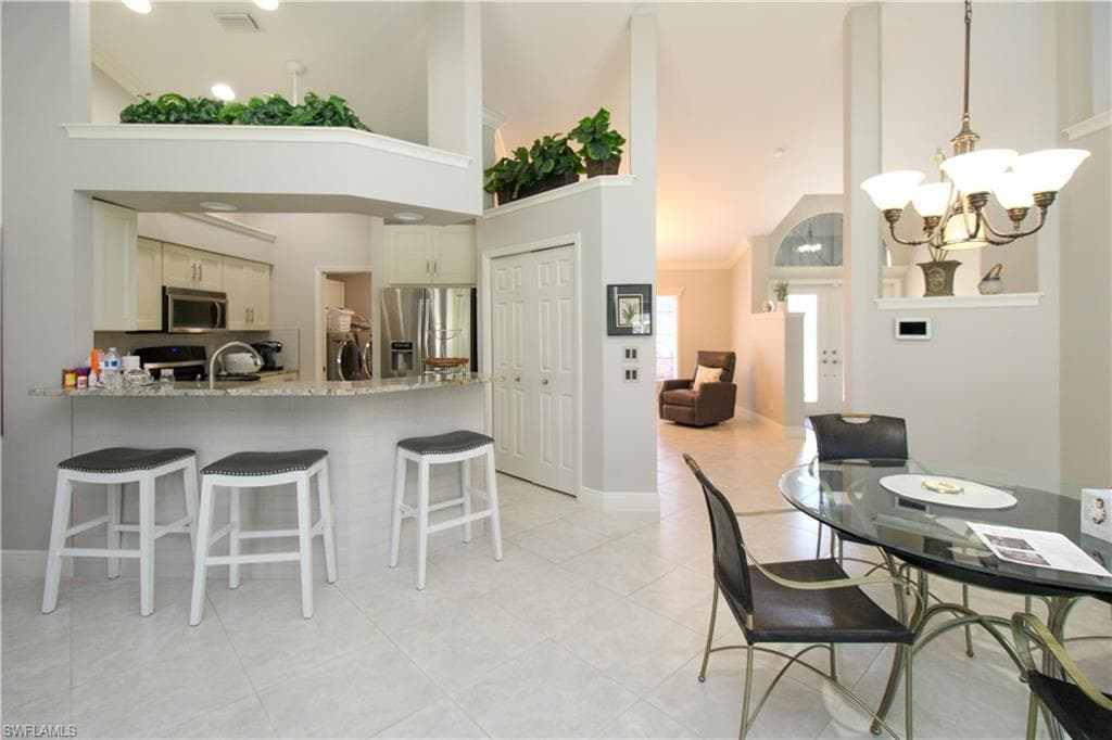 333 Wentworth CT-27