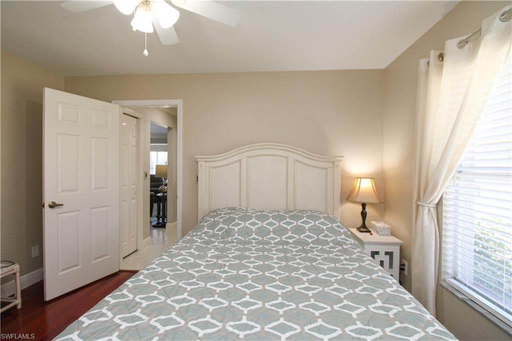 333 Wentworth CT-40