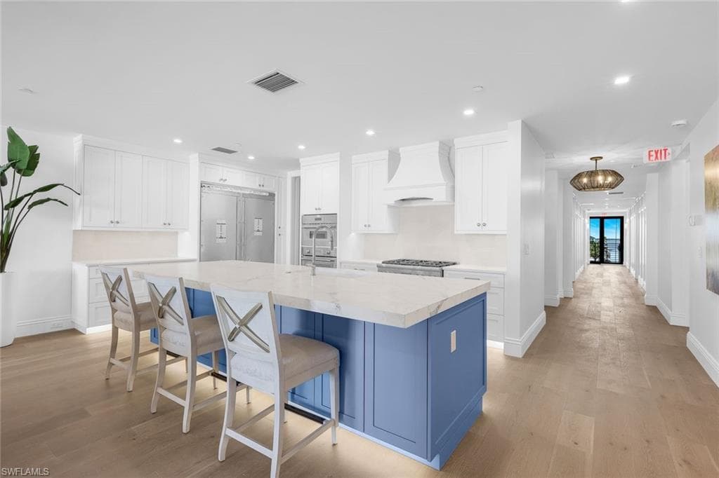 6230 Estero BLVD 201-15