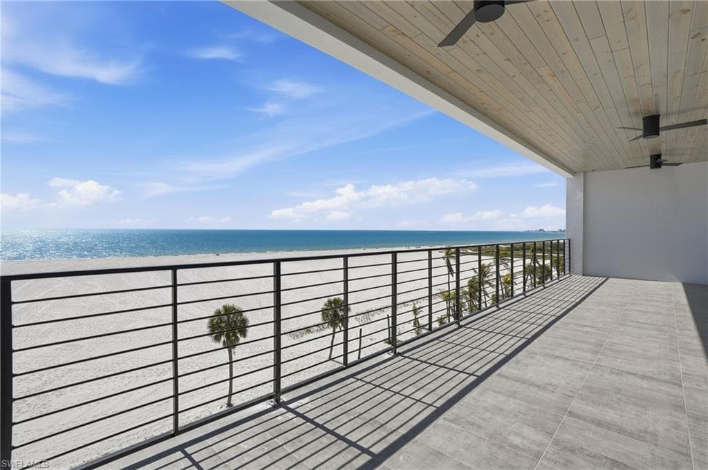 6230 Estero BLVD 402-23