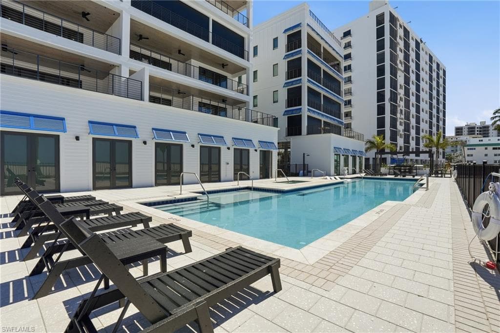 6230 Estero BLVD 402-45