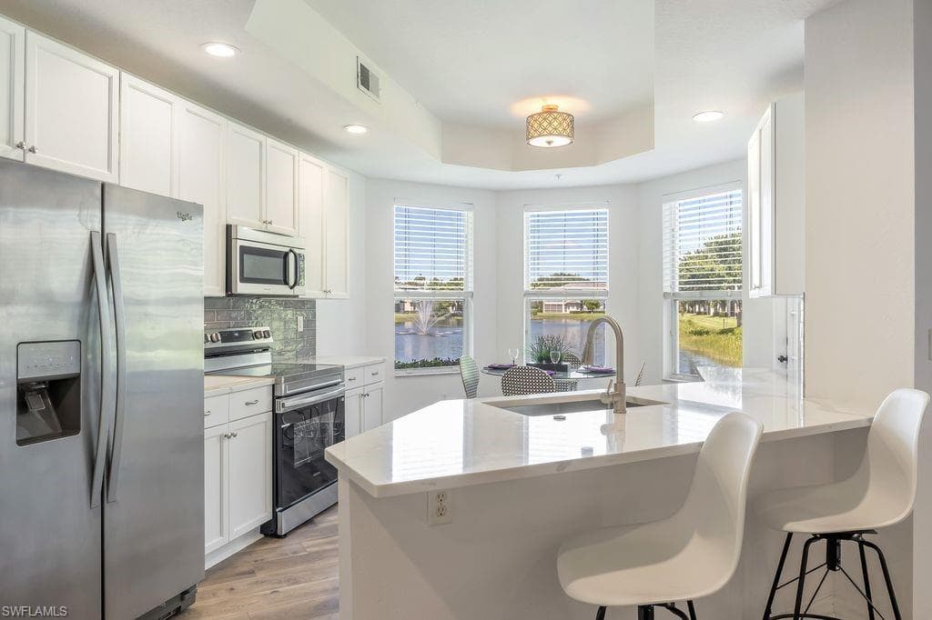 3610 Lansing Loop N 103-12