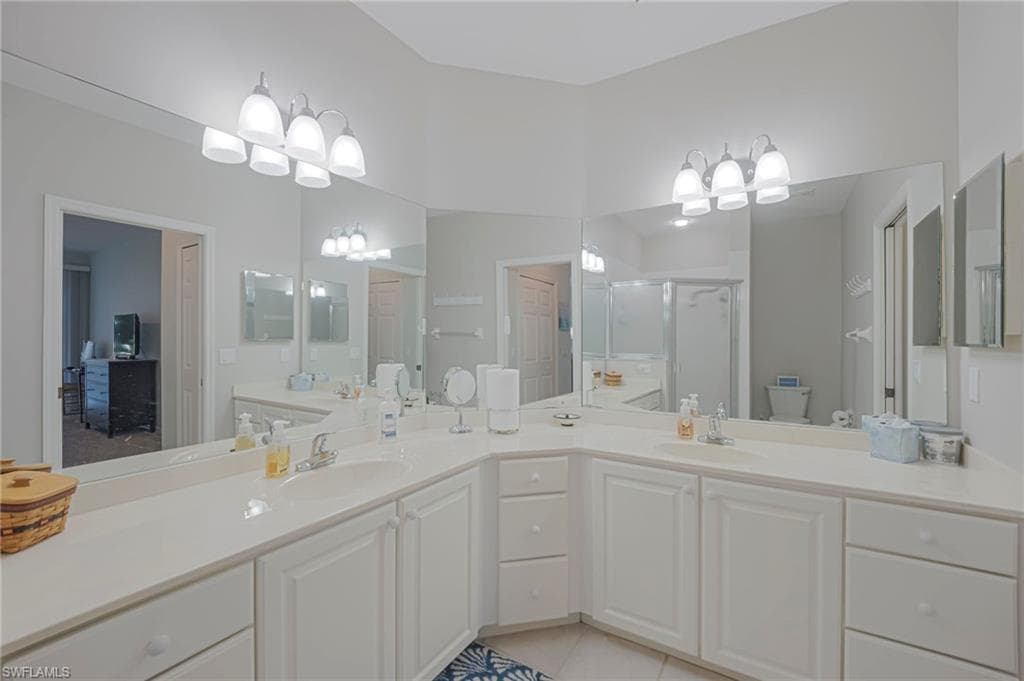14830 Crystal Cove CT 601-27