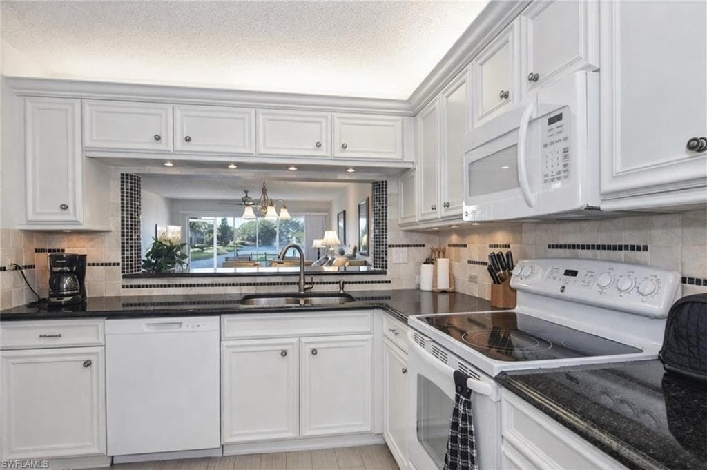 1250 Yesica Ann CIR E102-7