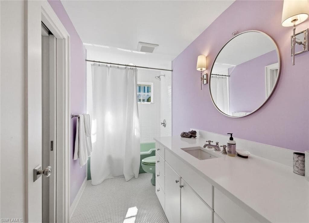 92 10th AVE S-23