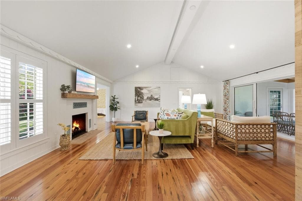 92 10th AVE S-13