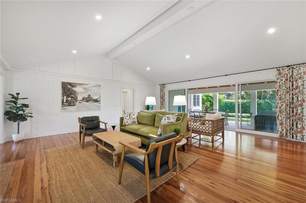 92 10th AVE S-5