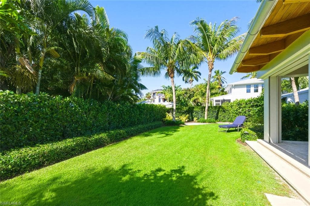 92 10th AVE S-34