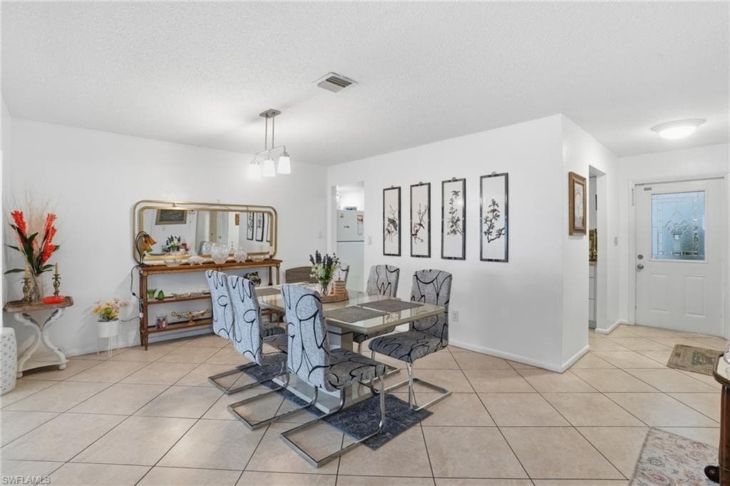 1406 Grandale ST-6
