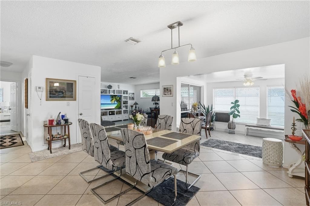 1406 Grandale ST-8