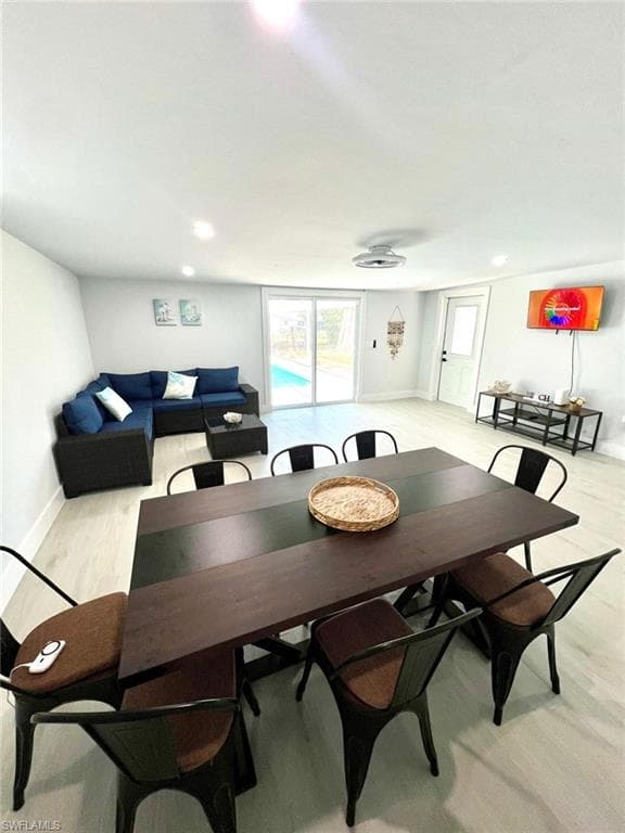 12511 Davis BLVD-21